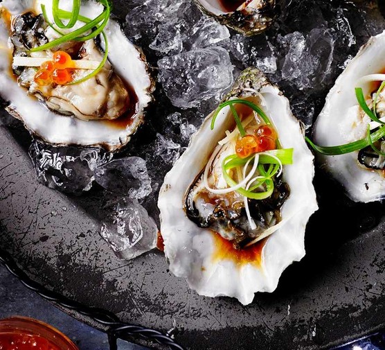 Oysters with ginger Japanese dressing