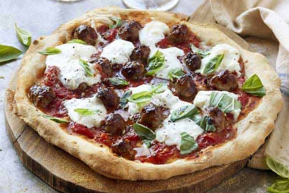 No-Knead Pizza Dough Recipe with Sausage, Fennel and Burrata