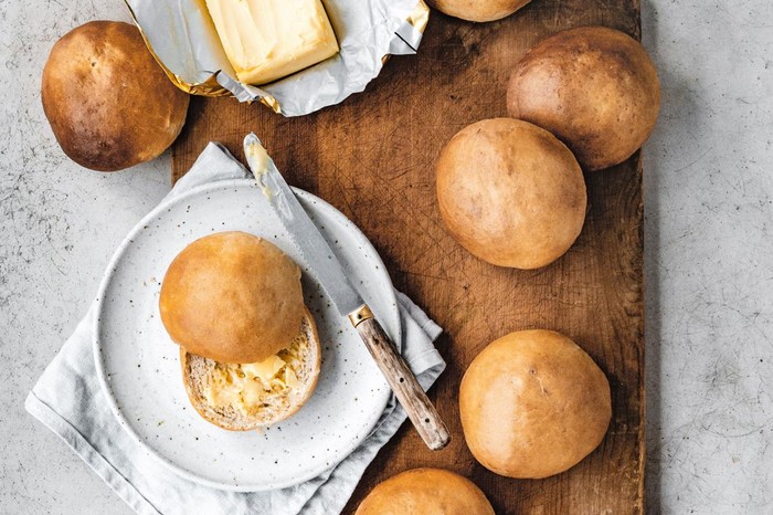 Easy bread rolls