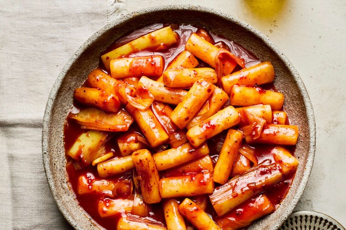 A plate full of Korean tteokbokki